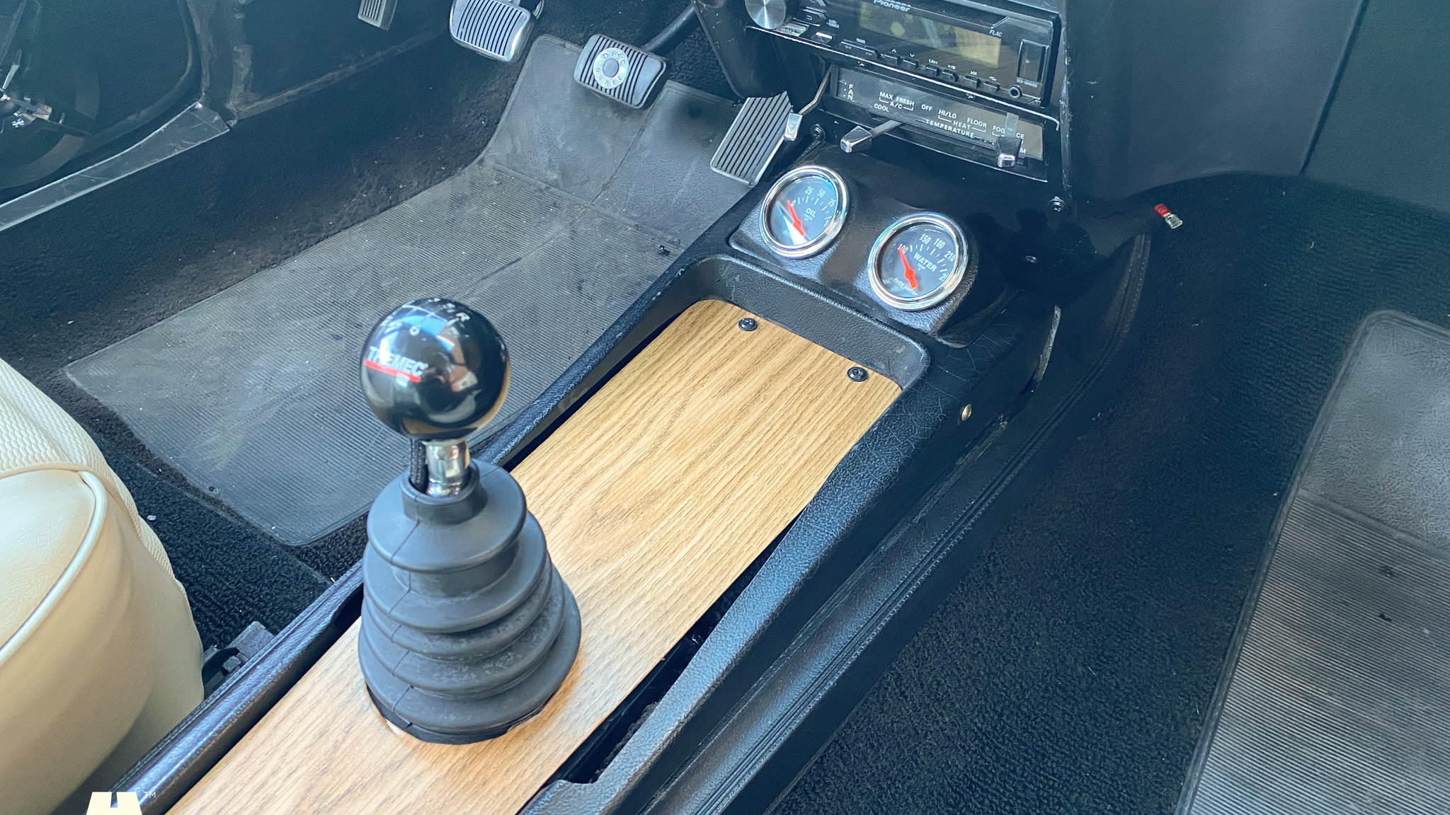 Interior image of 1969 Ford Mustang Mach 1 (17)