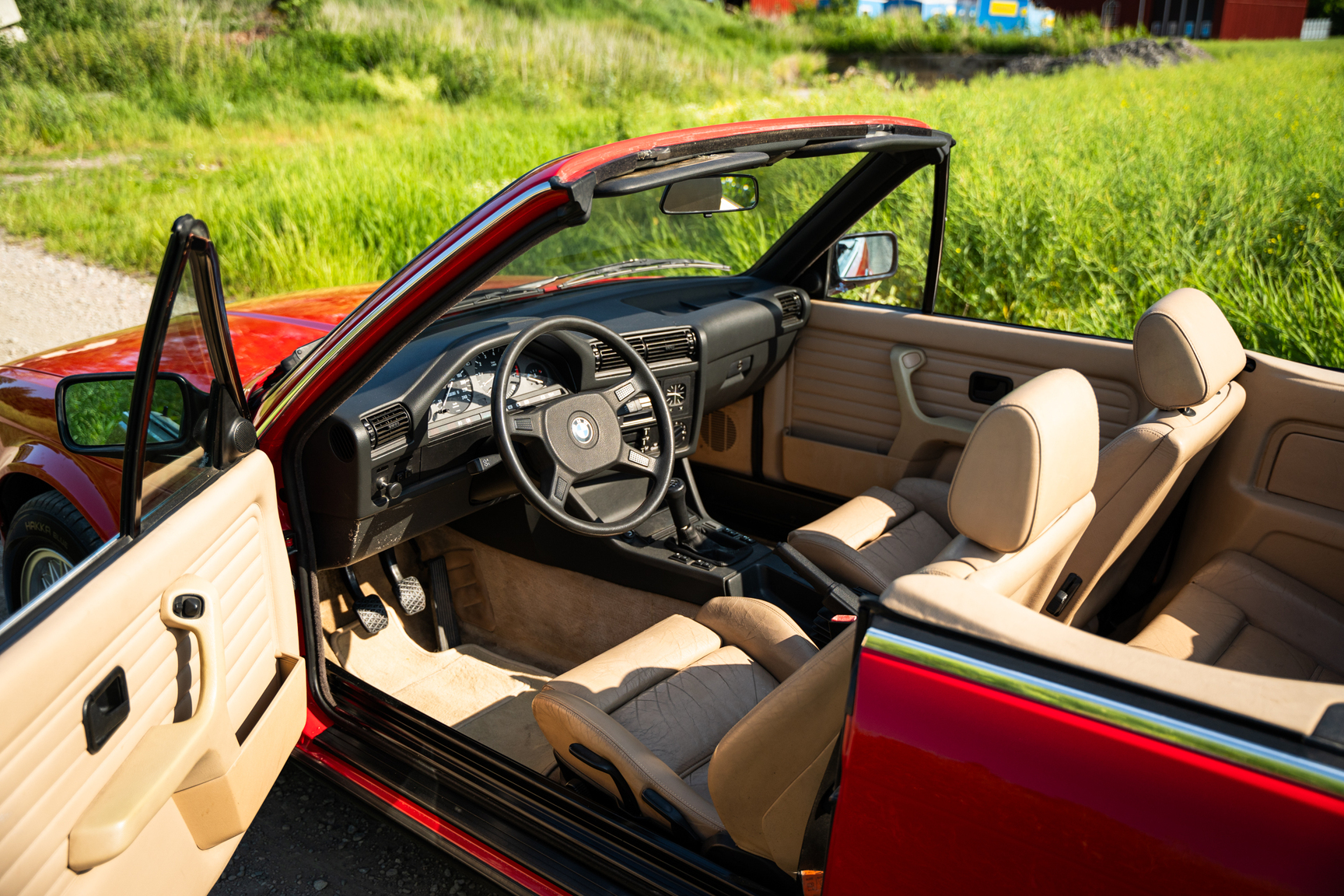 Interior image of 1988 BMW 325 Cabriolet (E30)