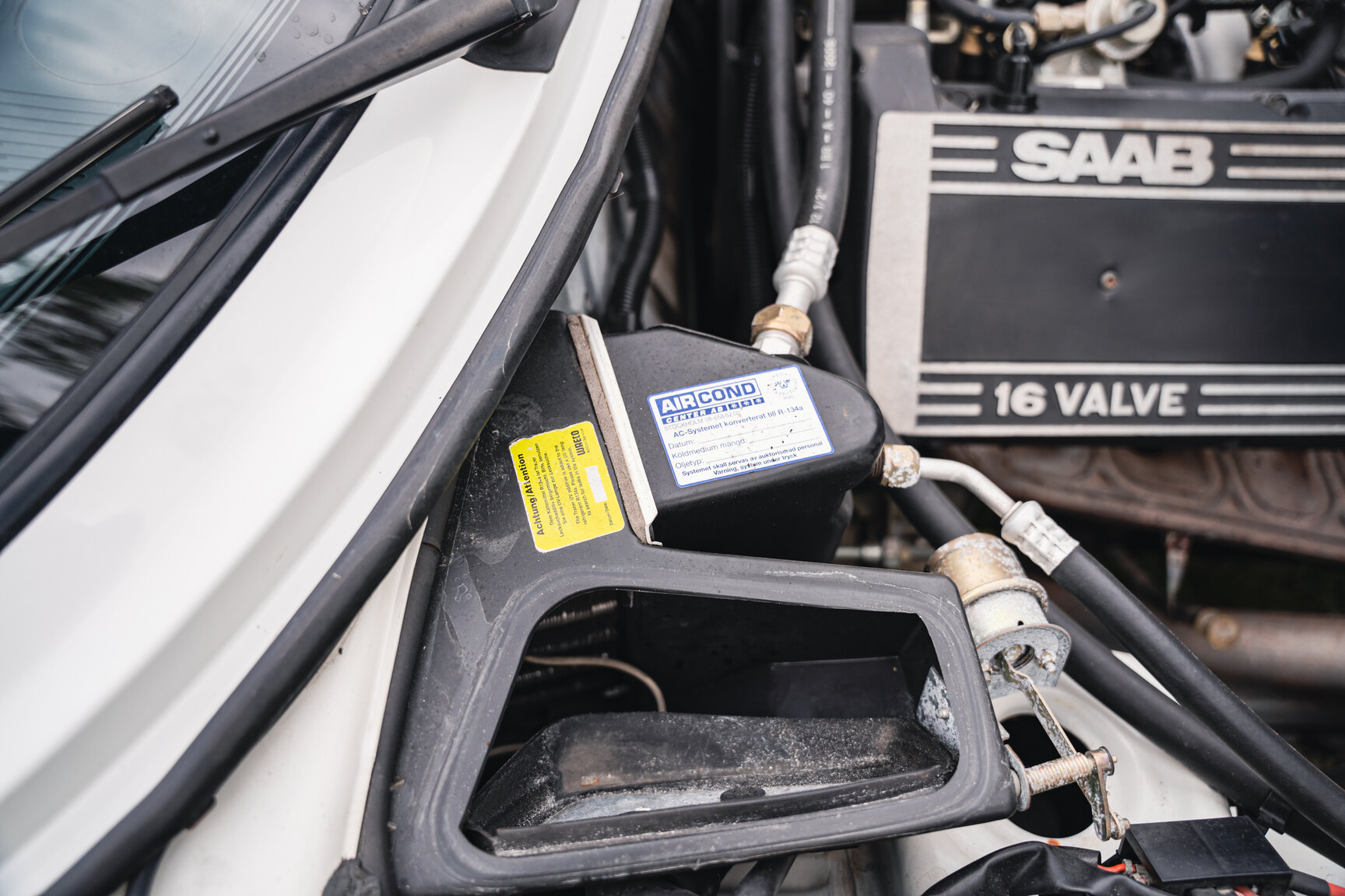 Image of 1987 Saab 900 Turbo Convertible mechanics