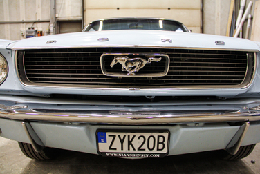 Exteriörbild på 1966 Ford Mustang 289 Hardtop