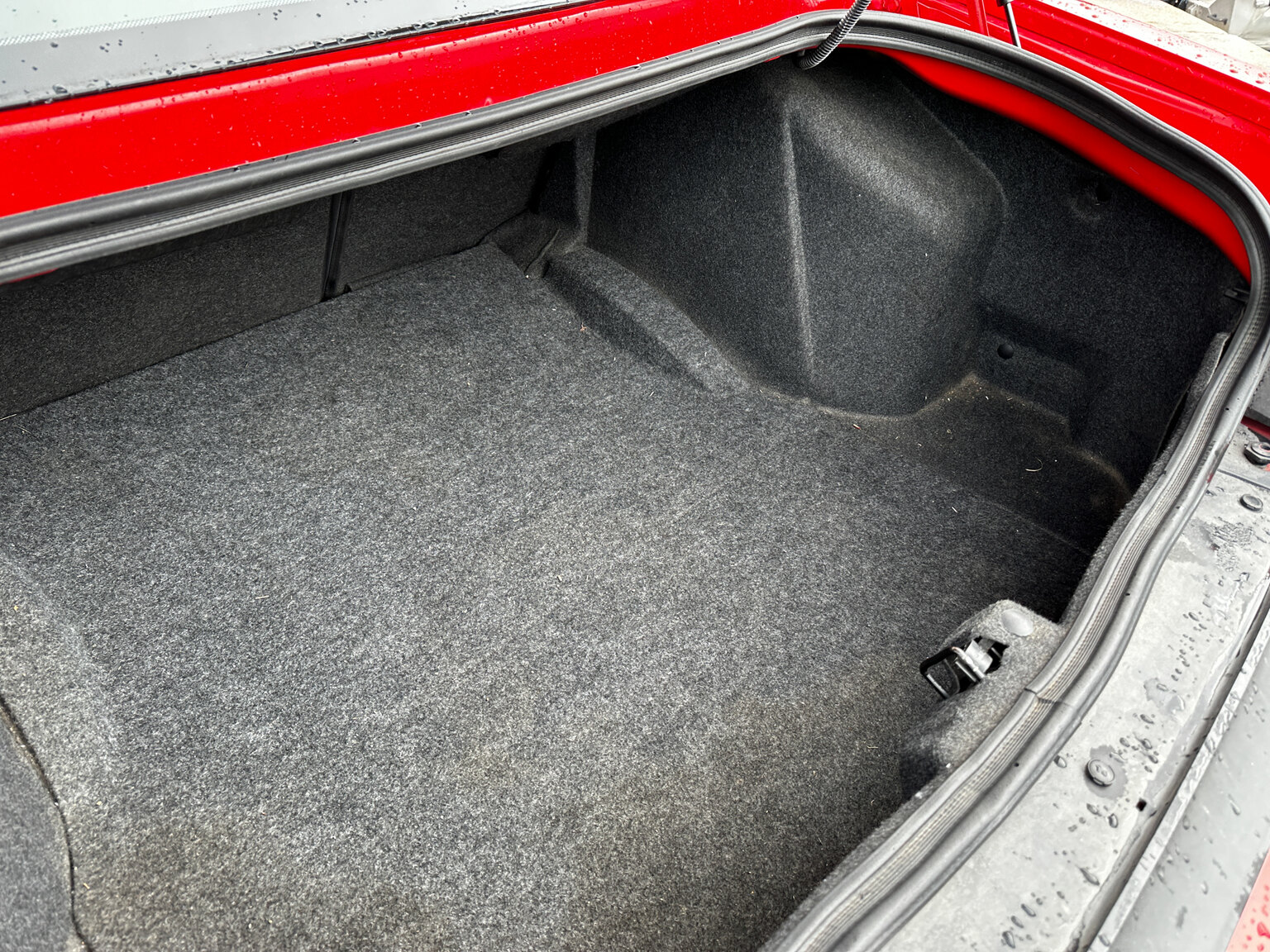 Interior image of 2010 Dodge Challenger 5.7 V8 HEMI Manuell