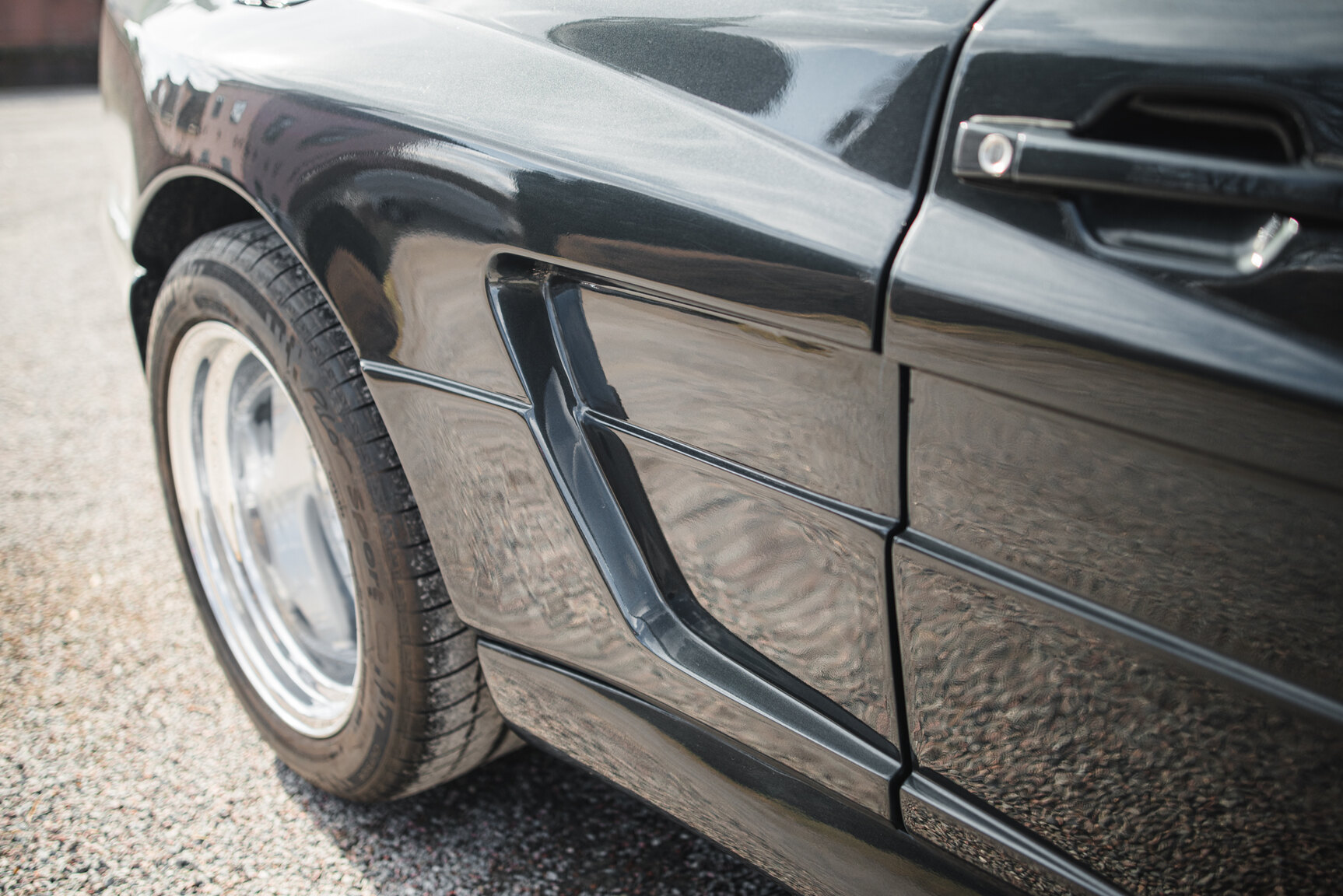 Aussenfoto 1989 Mercedes-Benz 300 CE Koenig Specials