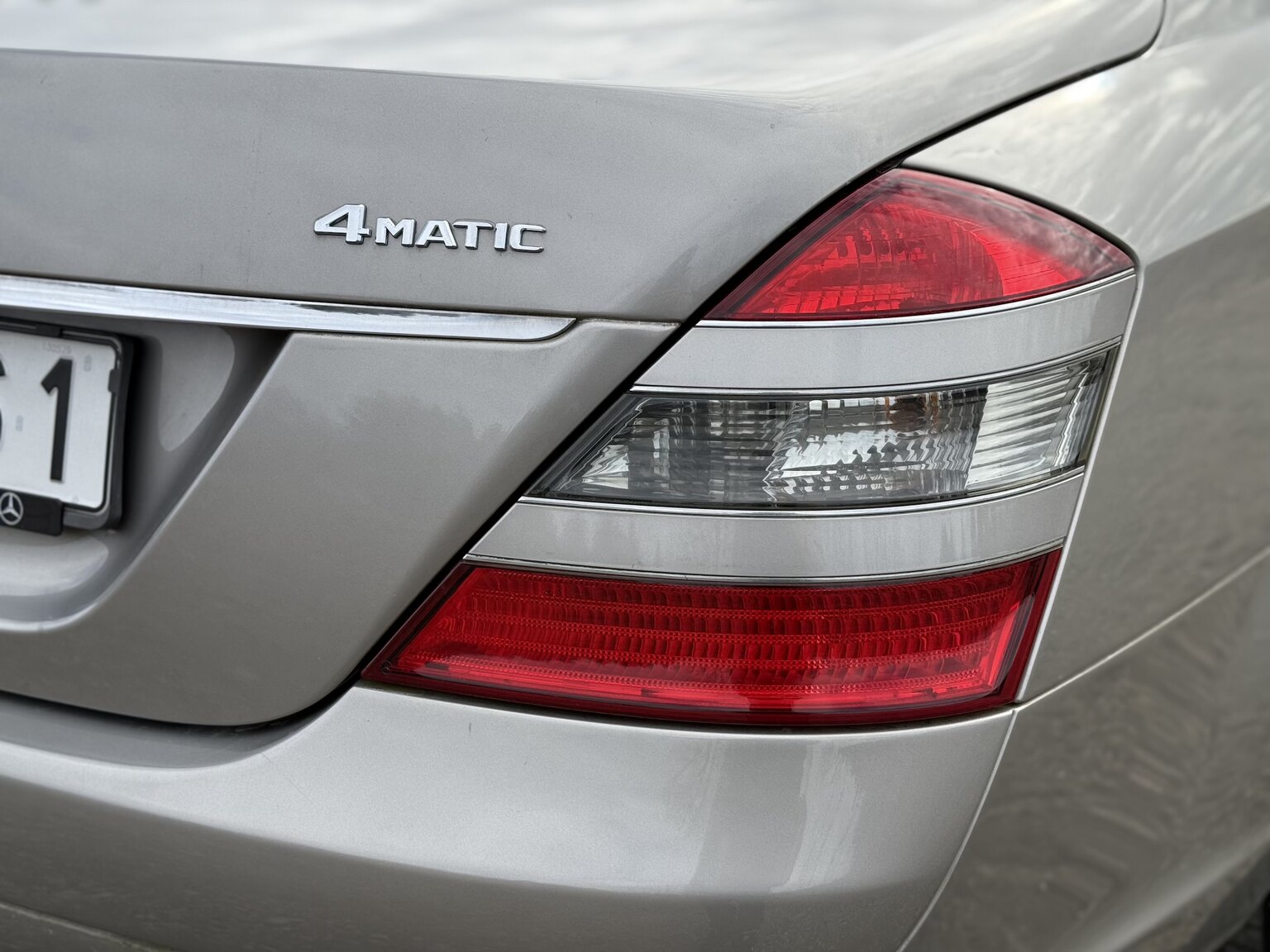 Exteriörbild på 2007 Mercedes-Benz S 500 L 4Matic 7G-Tronic