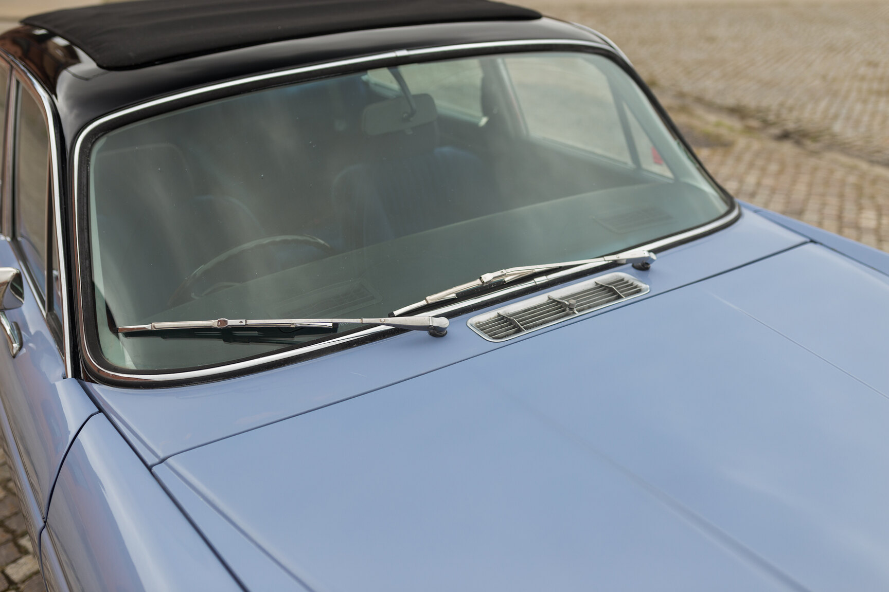 Aussenfoto 1975 JAGUAR XJ6  (51)