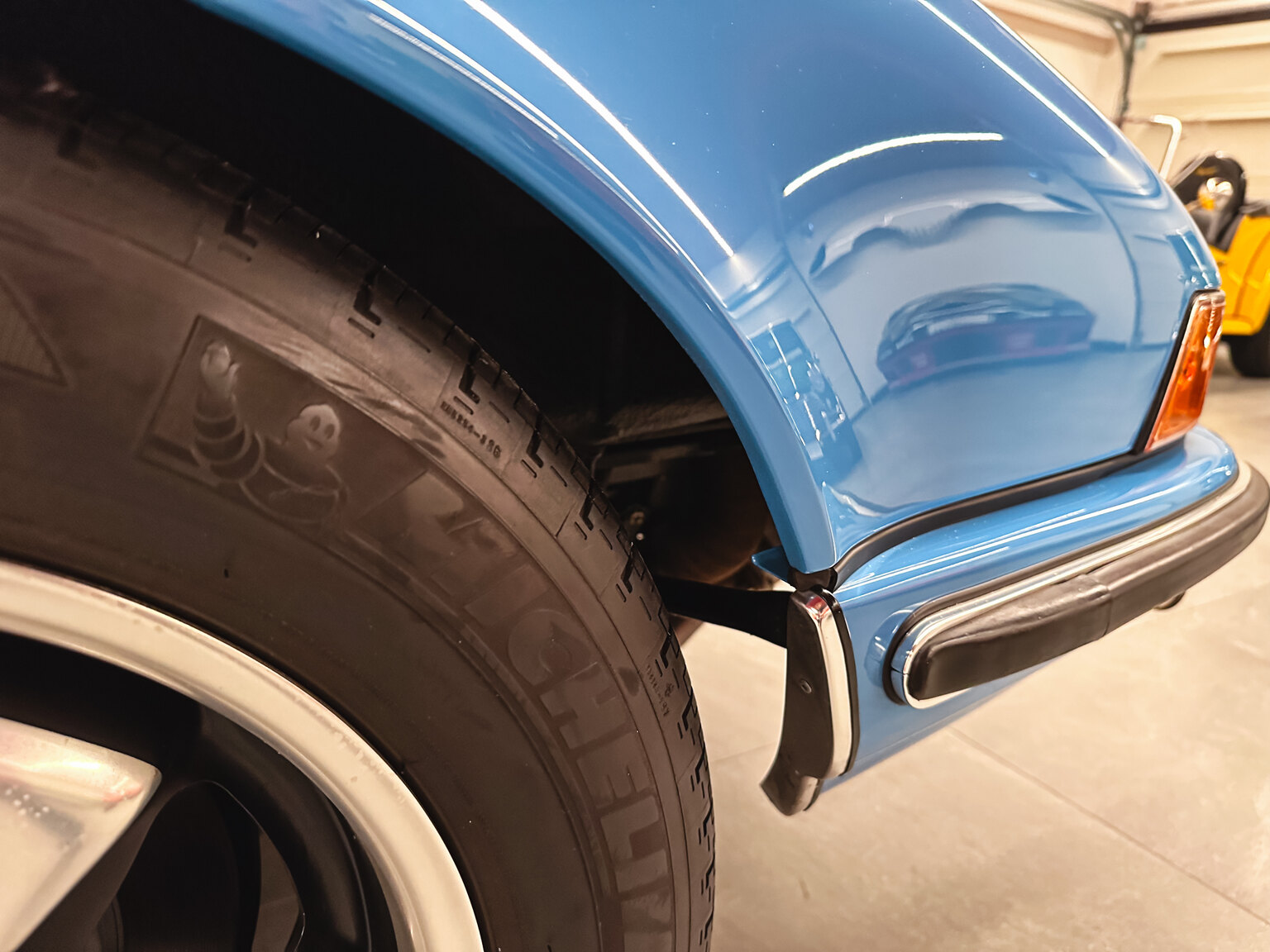 Exteriörbild på 1970 Porsche 911 E Targa