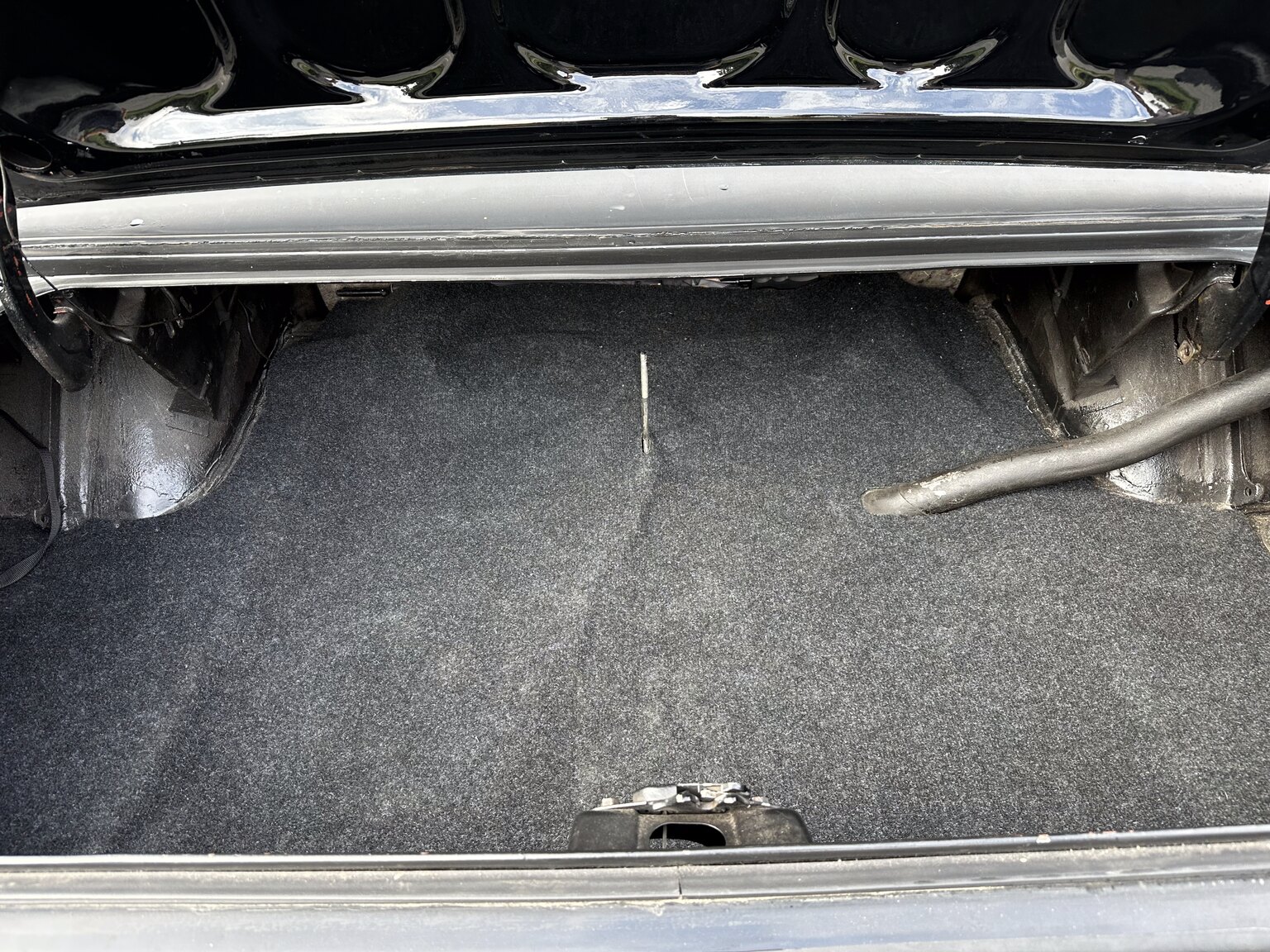 Interior image of 1971 Dodge Challenger 440 (1)