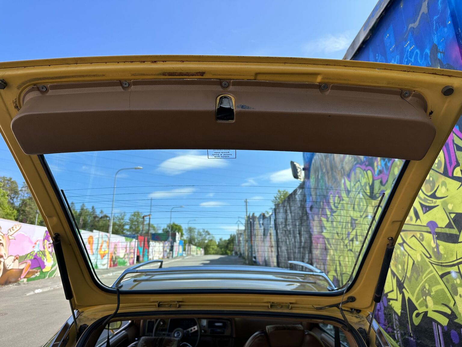 Interior image of 1975 AMC Pacer X