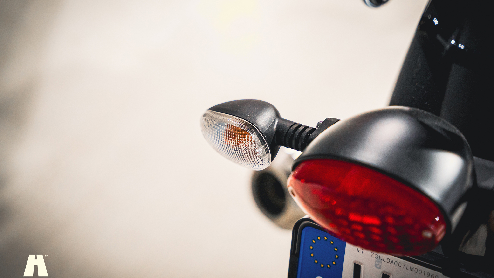 Exteriörbild på 2020 Moto Guzzi V7 III Special