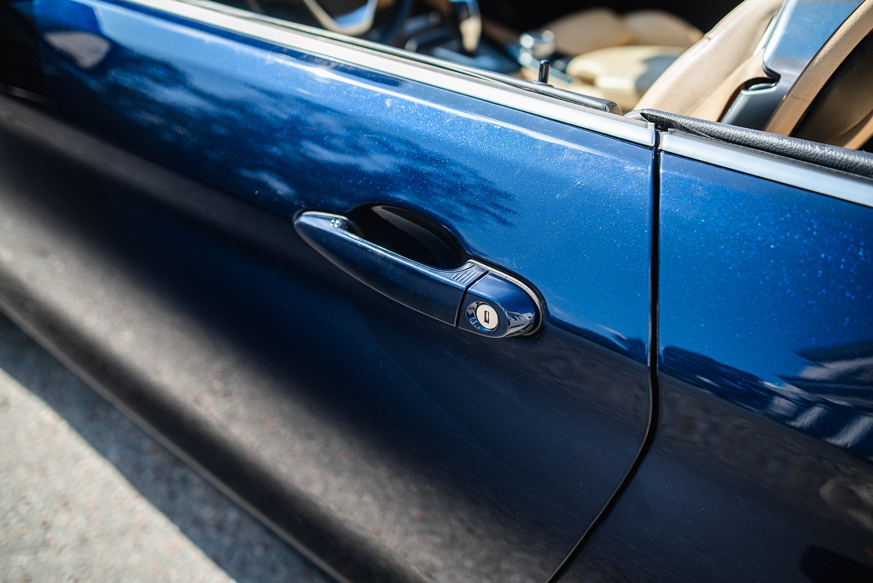 Exterior image of 2018 BMW 430i xDrive Convertible