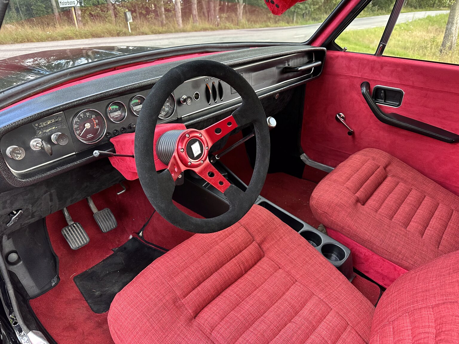 Innenraumfoto von 1969 Volvo 144 custom