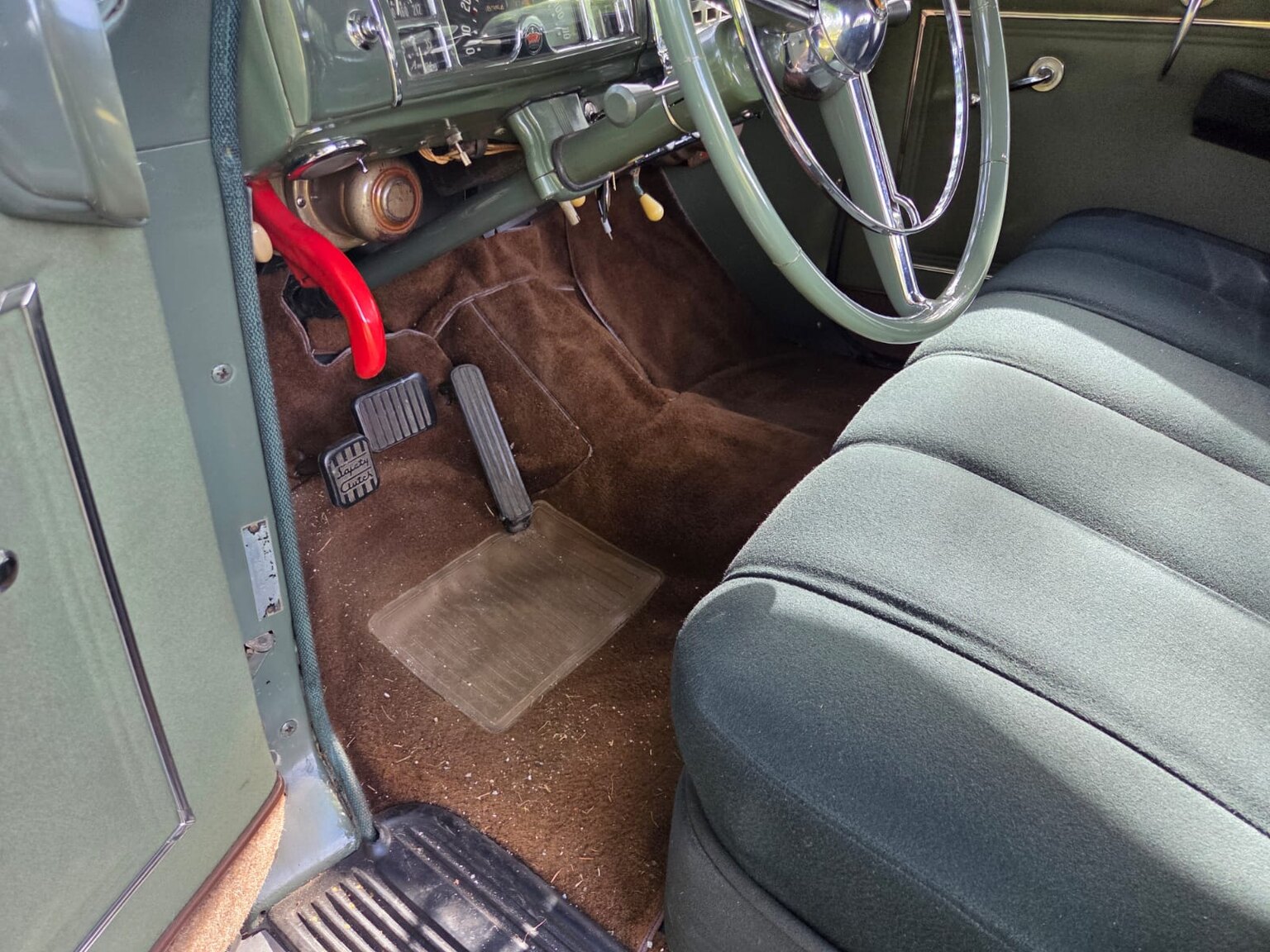 Interior image of 1948 Chrysler Windsor Club Coupé