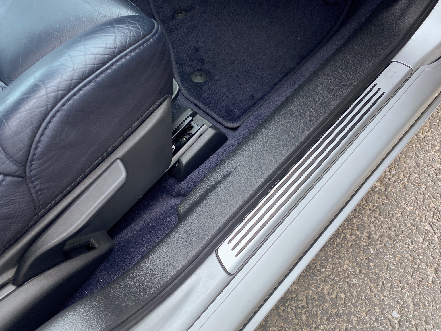 Innenraumfoto von 2005 Volvo V70 R AWD (38)