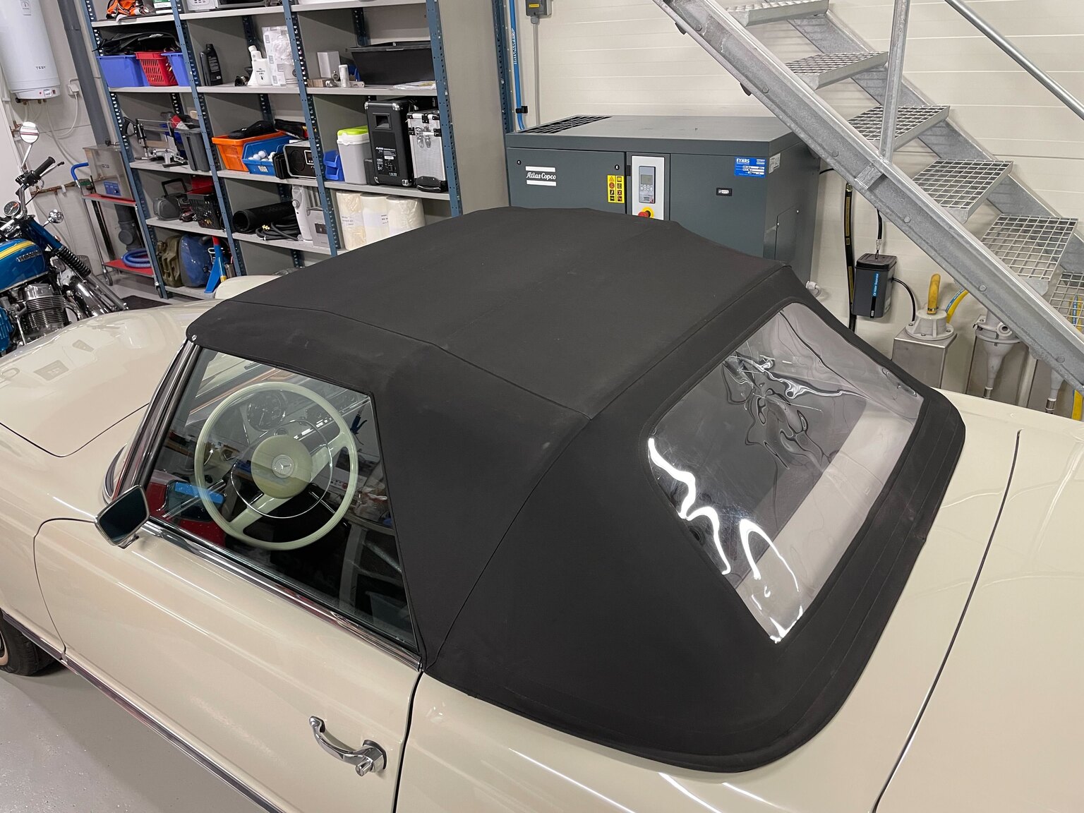 Aussenfoto 1968 Mercedes Benz SL 280 Pagoda