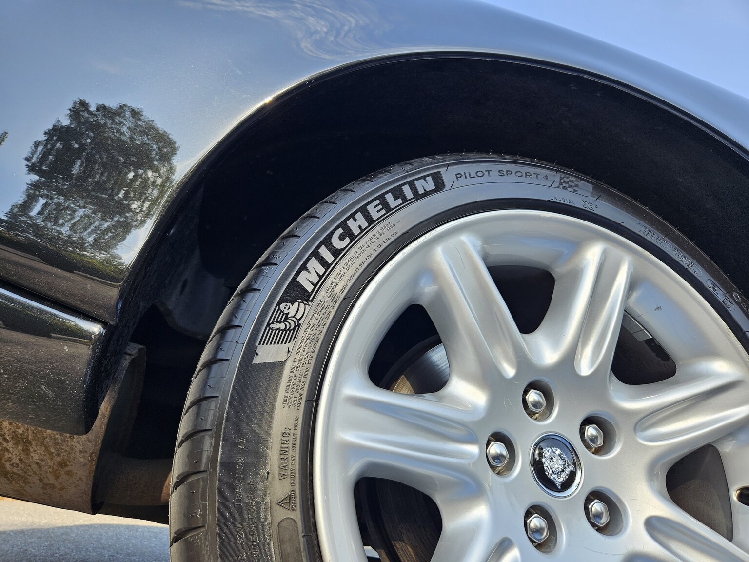 Exteriörbild på 1998 Jaguar XK8 Cabriolet