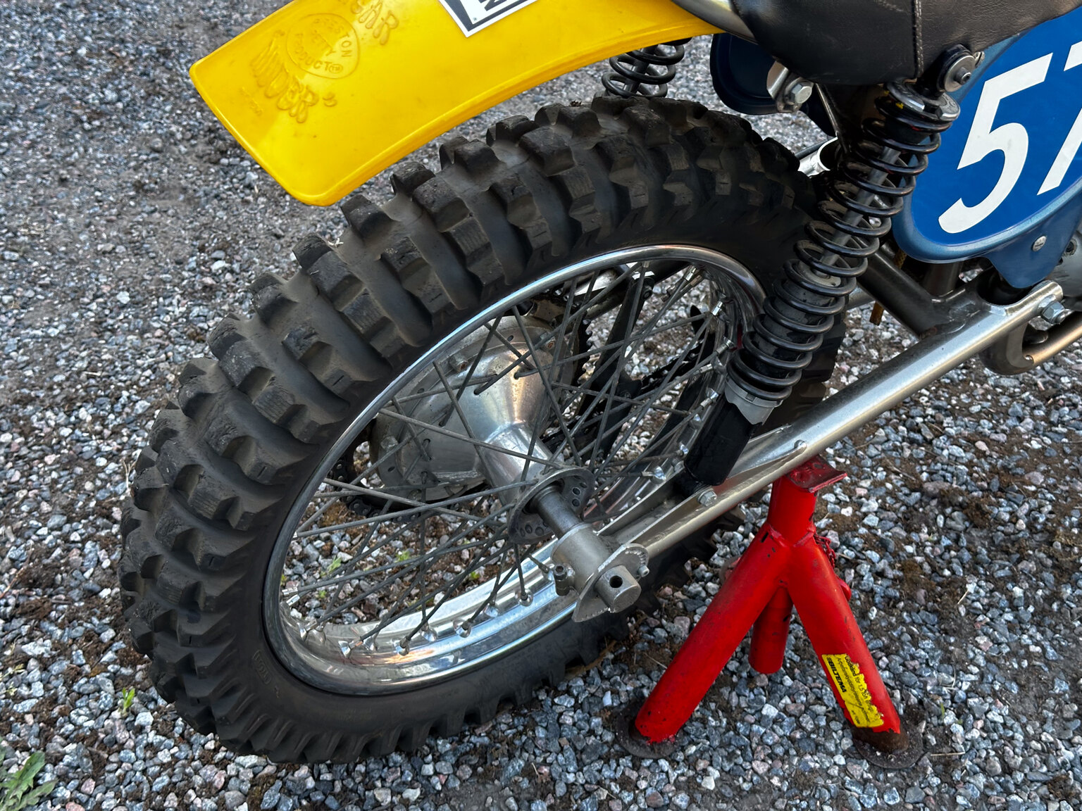 Exterior image of 1975 BSA Cheney 500 (31)