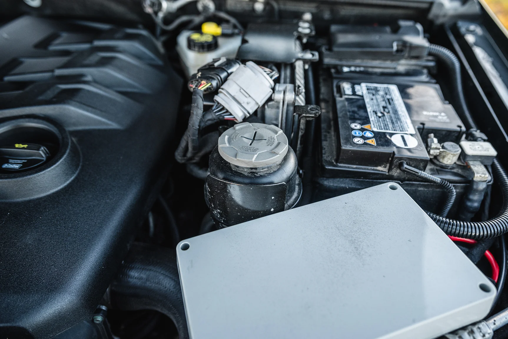 Image of 2020 Northea Camper Expedition Volkswagen Amarok (14) mechanics