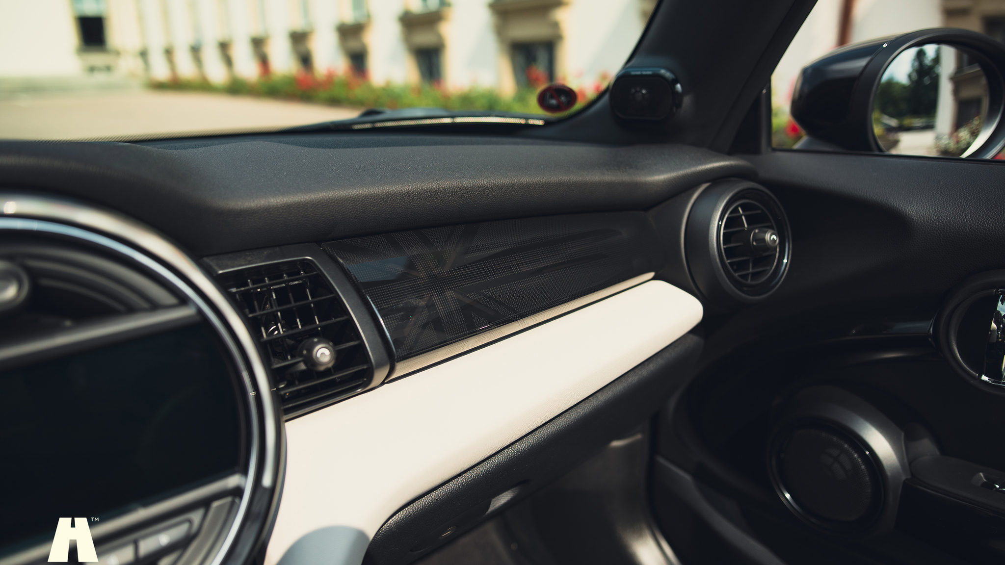 Interiörbild 2021 Mini John Cooper Works Cabriolet  (31)