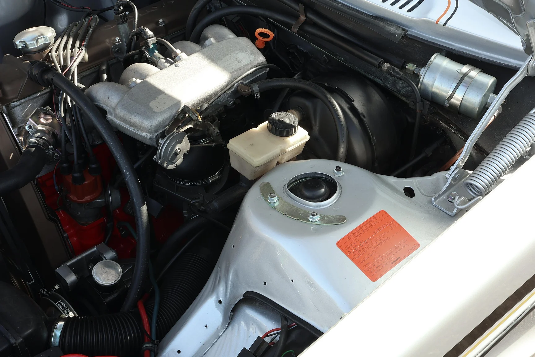 Image of 1978 Volvo 242 GT mechanics (10)