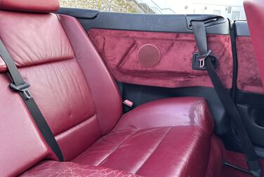 Interior image of 1993 BMW 325 I CABRIO 