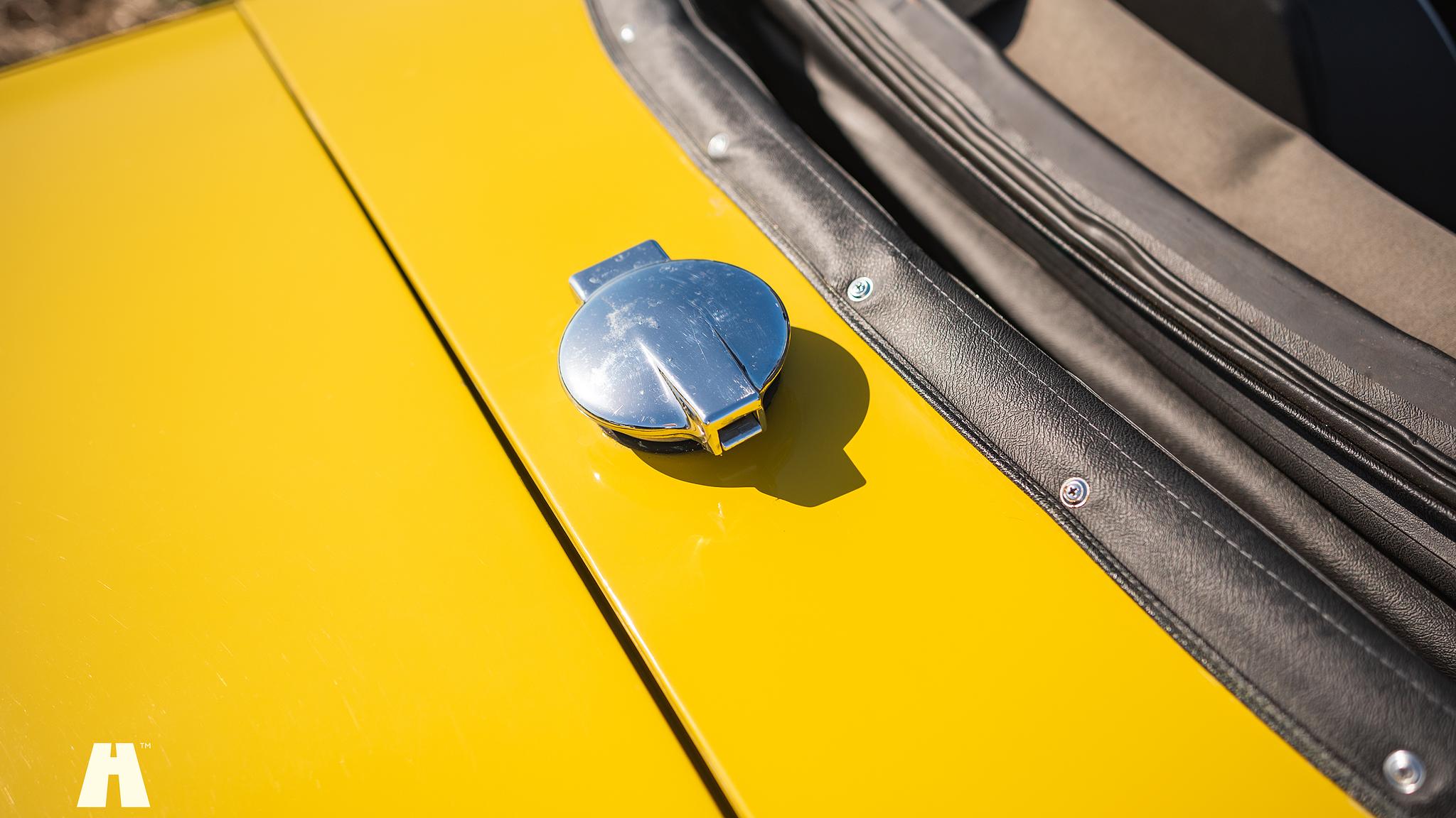 Exterior image of 1974 Triumph TR6 (54)