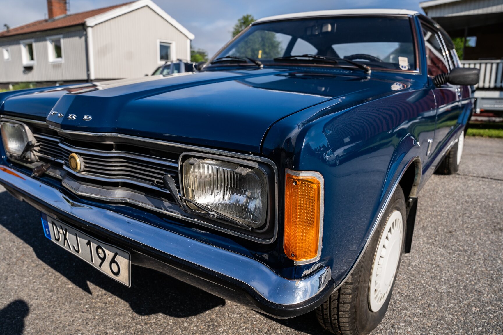 Exterior image of 1974 Ford Taunus 1600 XL