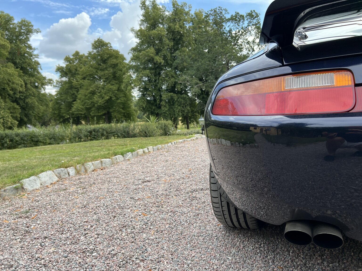 Exteriörbild på 1993 Porsche 928 GTS