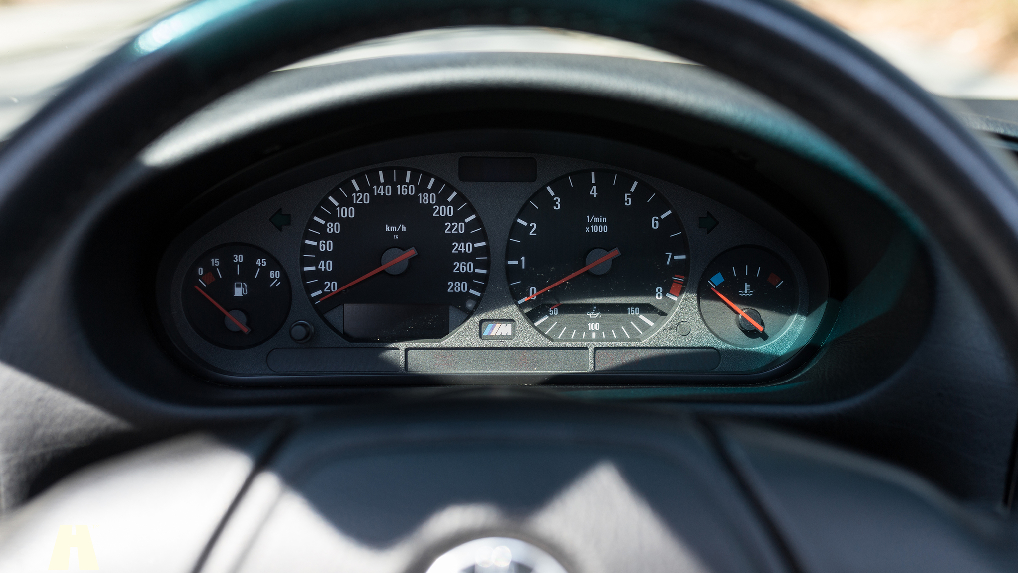 Interior image of 1996 BMW M3 3.2 Cabriolet (14)
