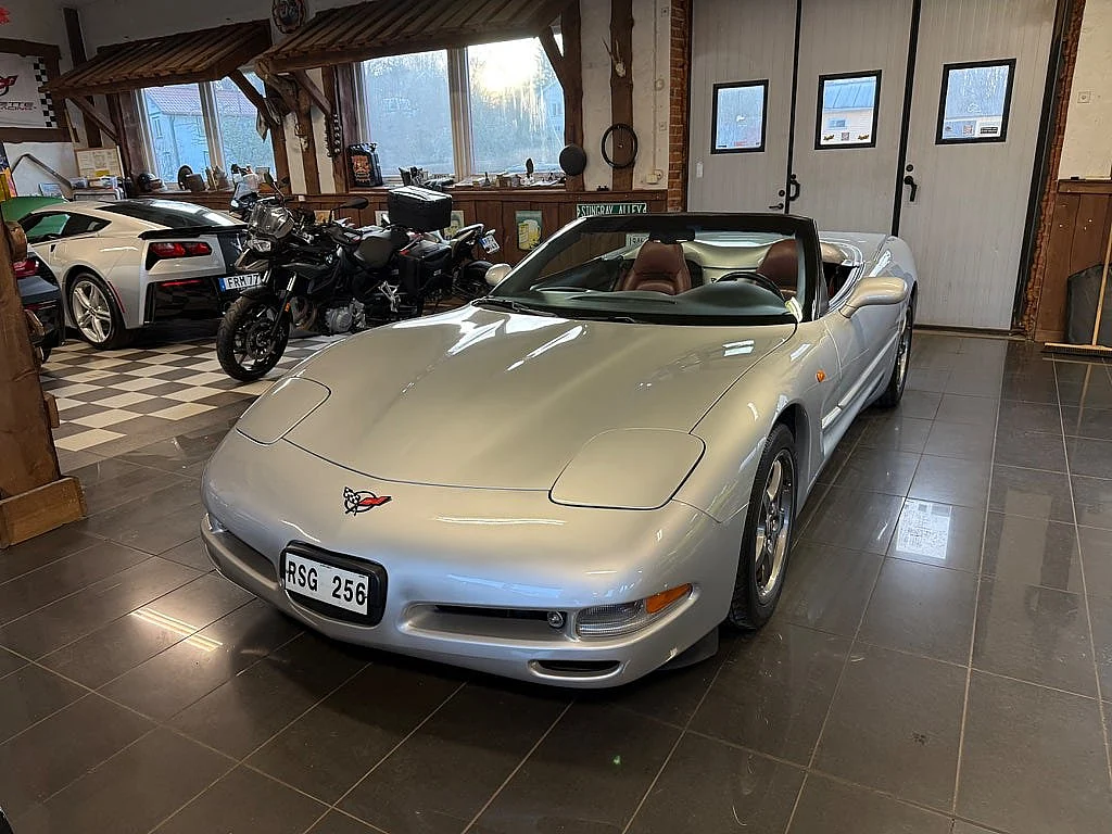 Bild von 1998 Chevrolet Corvette (4)