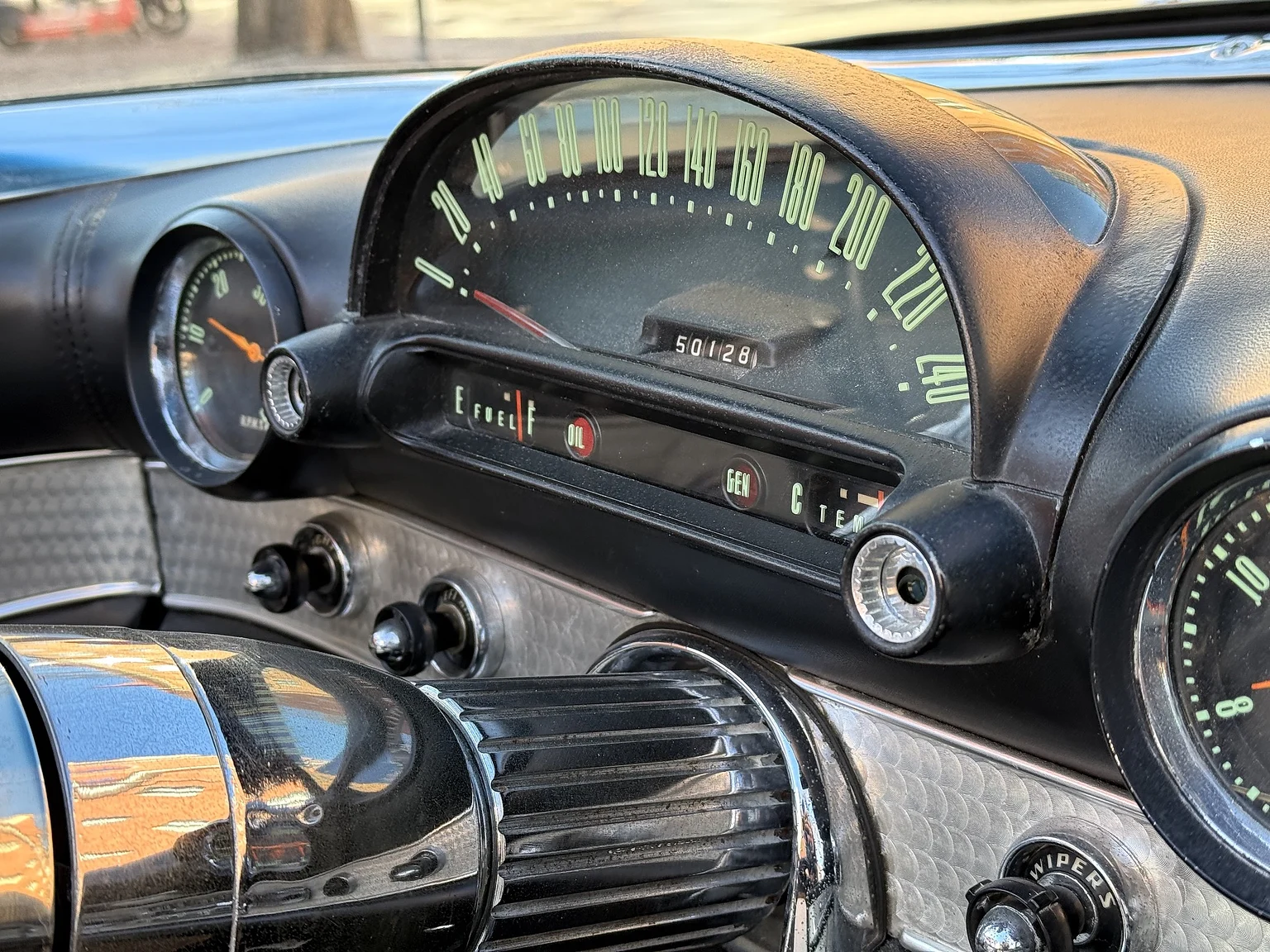 Innenraumfoto von 1955 Ford Thunderbird (29)