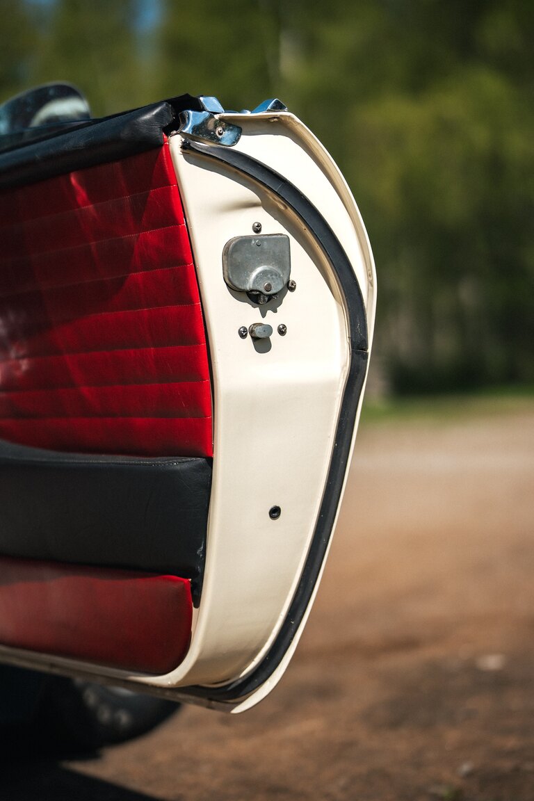 Innenraumfoto von 1963 Volvo 1800 S (34)