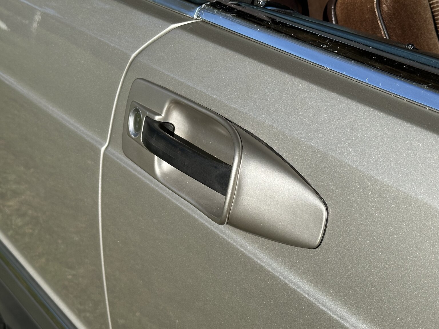 Aussenfoto 1986 Mercedes-Benz 500 SEC (54)