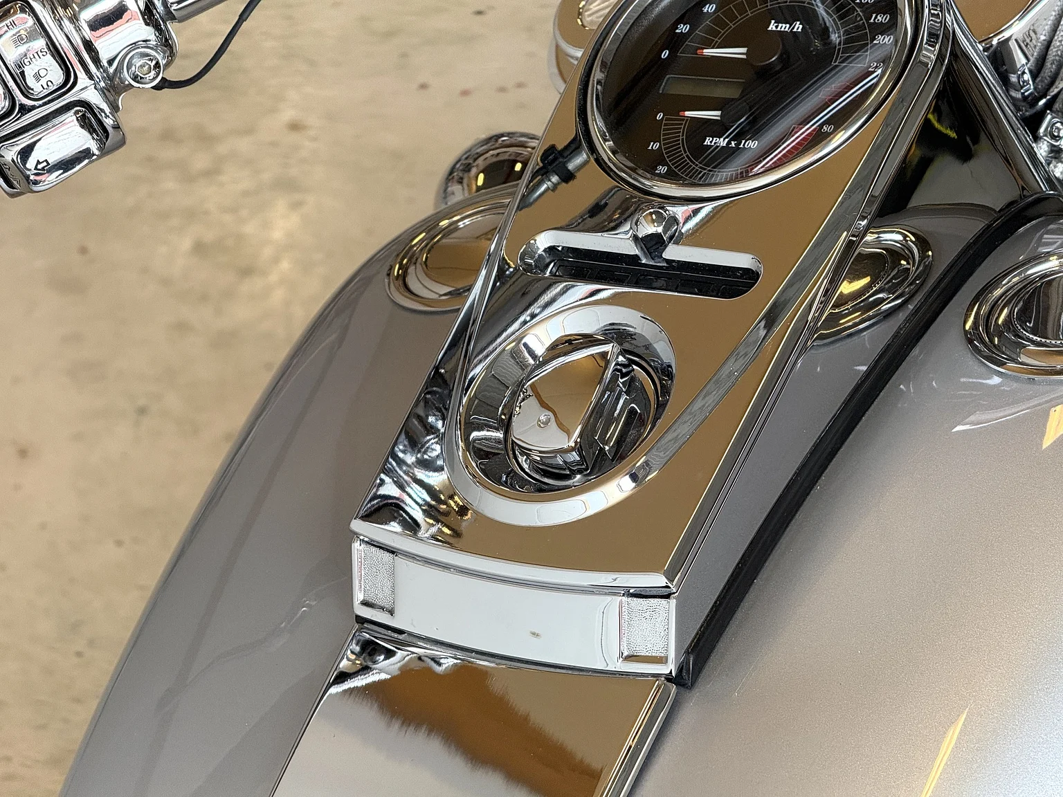 Exteriörbild på 1999 Harley-Davidson Fxst Softail (28)