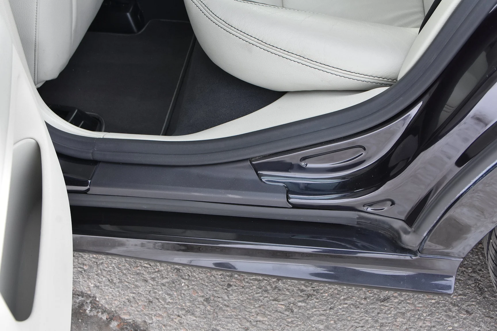 Interior image of 2014 Saab 9-3 Aero Hirsch Edition (52)