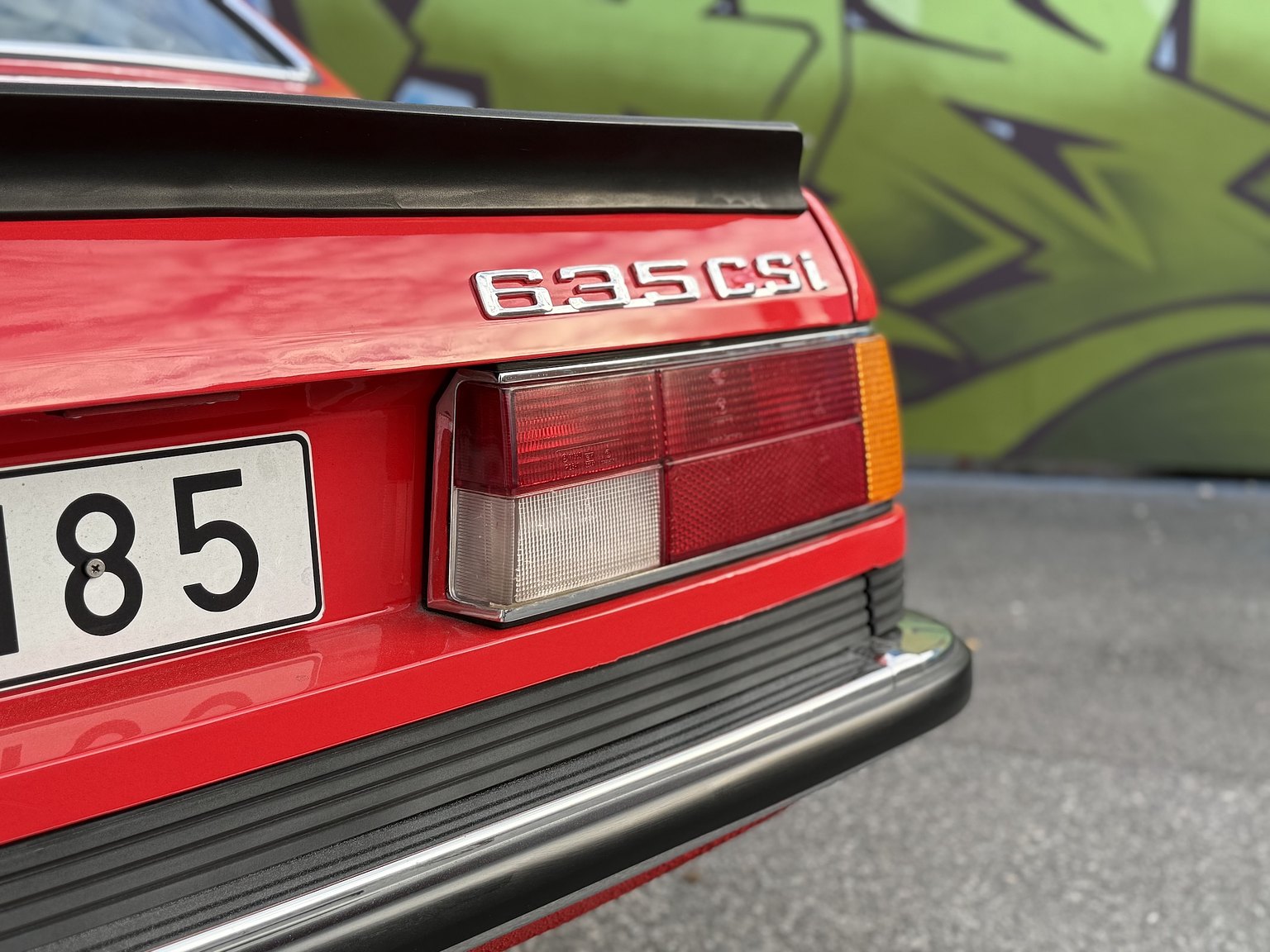 Exteriörbild på 1984 BMW 635CSi