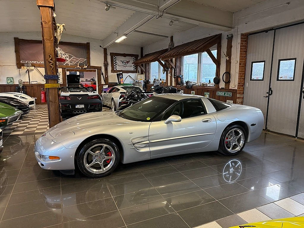 Bild von 2001 Chevrolet Corvette (1)