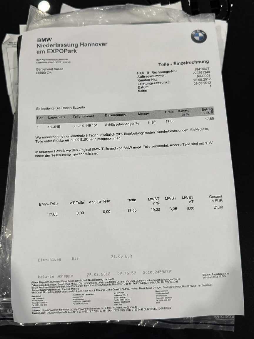 Documentation for 2003 BMW 760i (2)