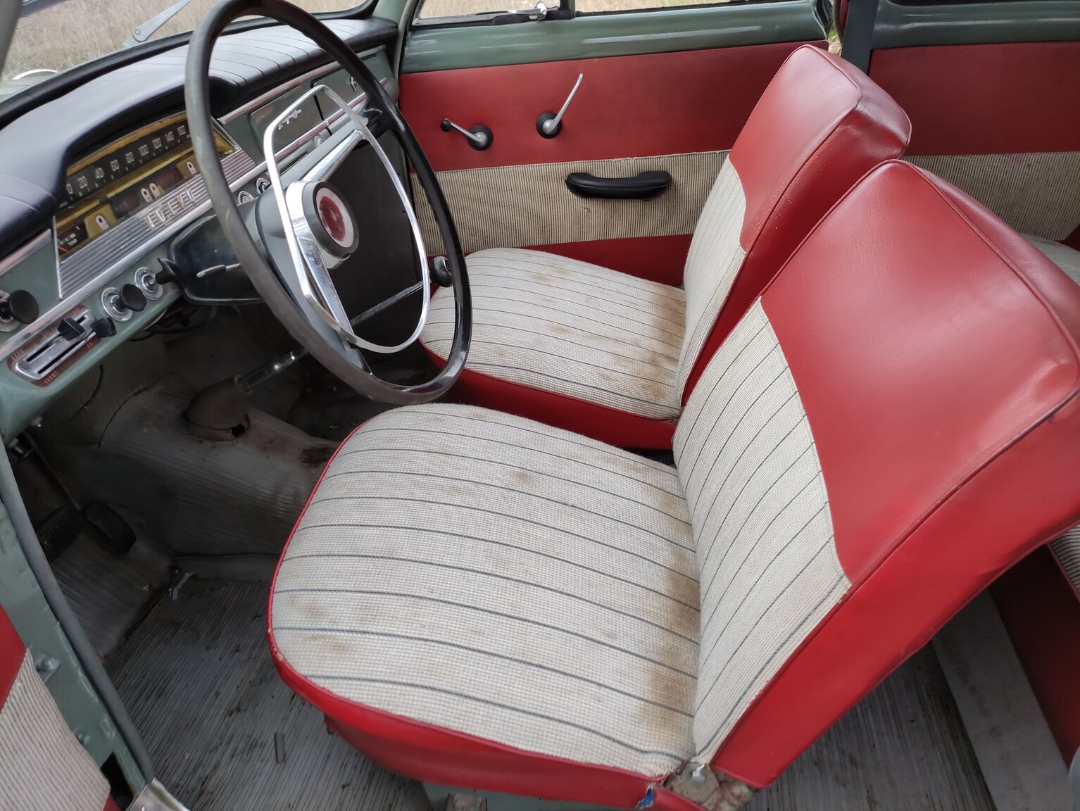 Interiörbild 1960 Volvo P210 Duett