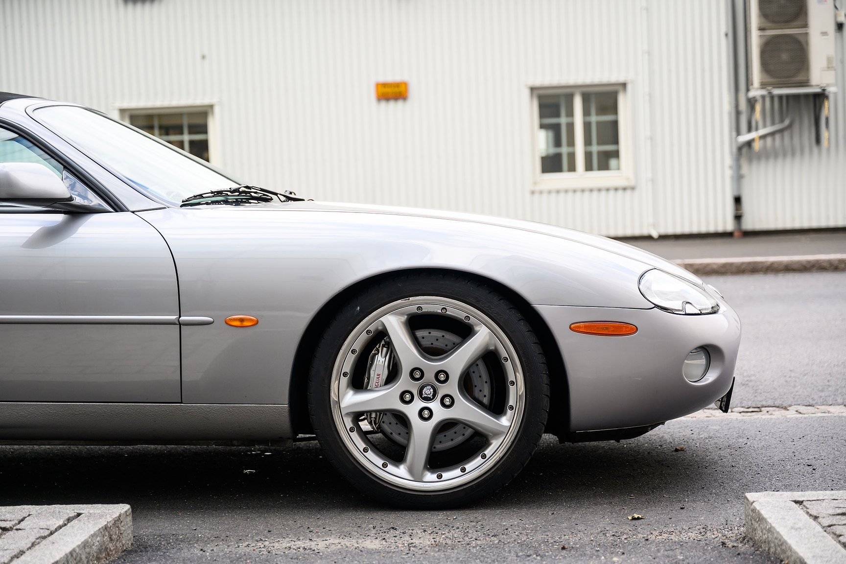 Exterior image of 2001 Jaguar XKR Silverstone