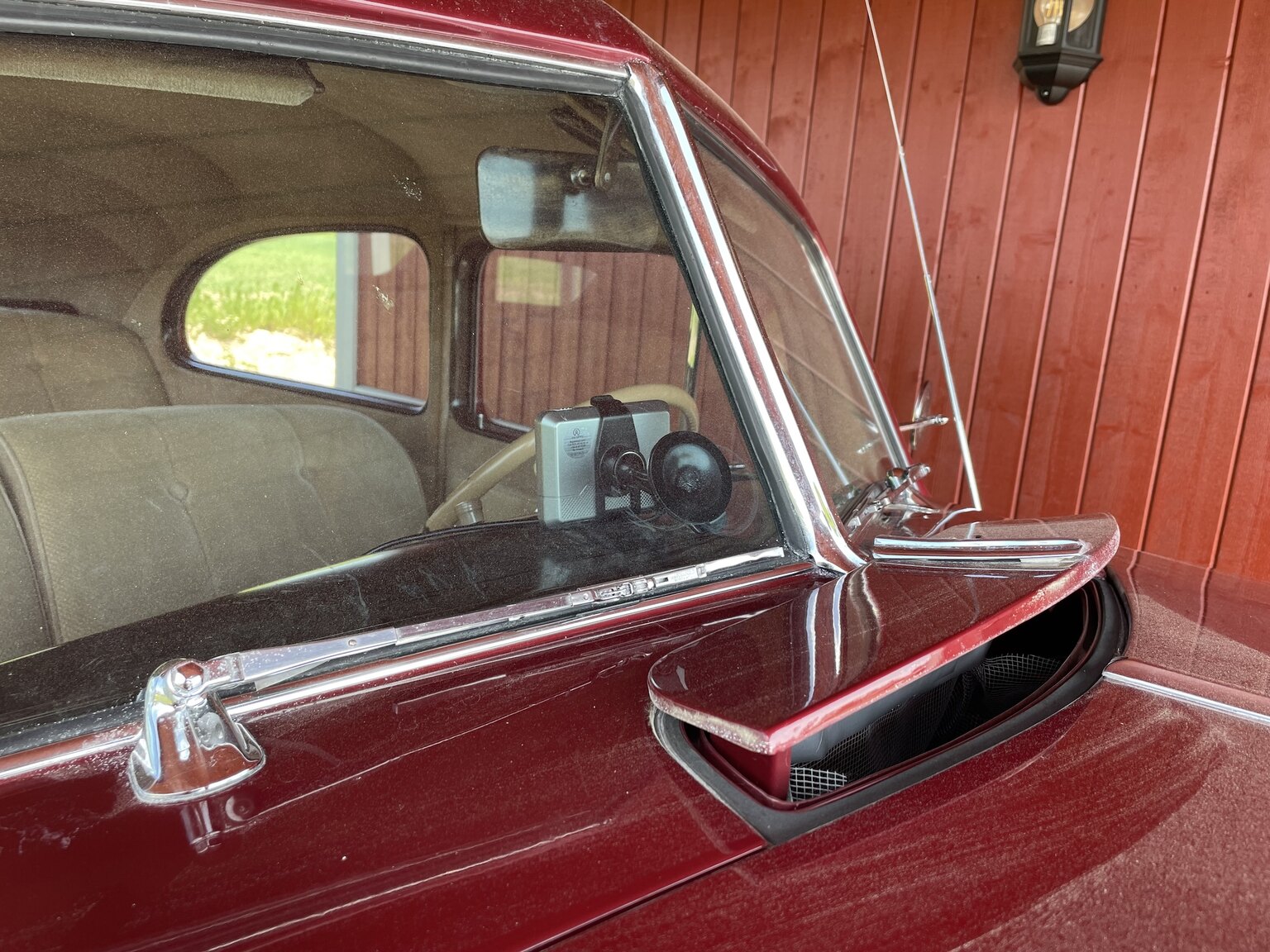 Exterior image of 1940 Hudson Modell 40 Traveller Brougham 