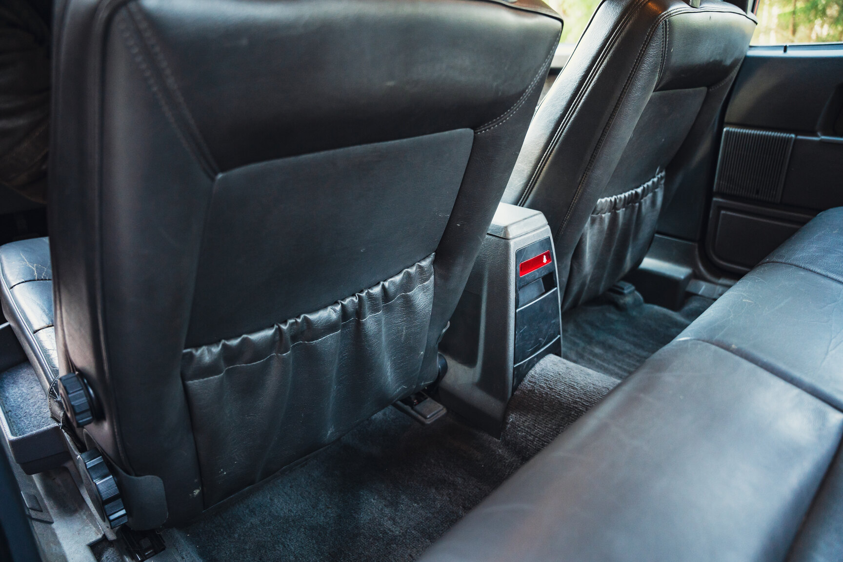 Innenraumfoto von 1990 VOLVO 740 Turbo