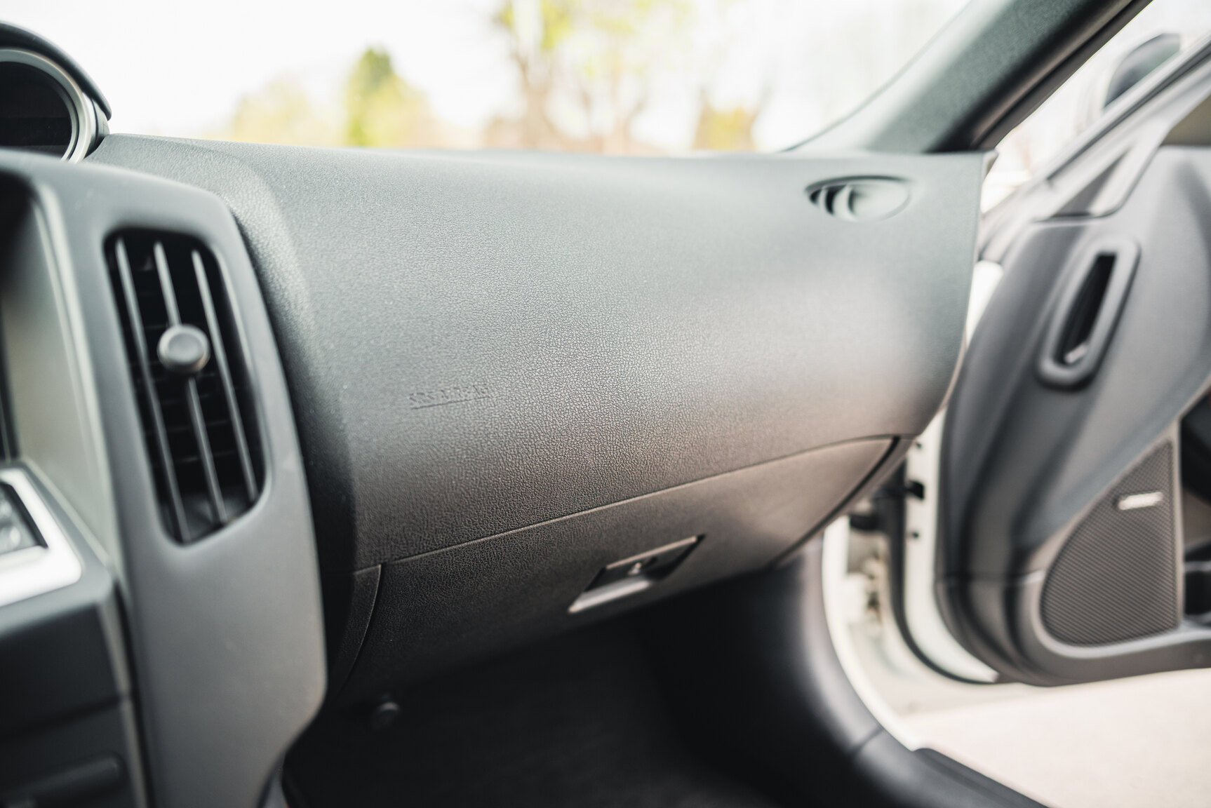 Interior image of 2014 Nissan 370Z Nismo