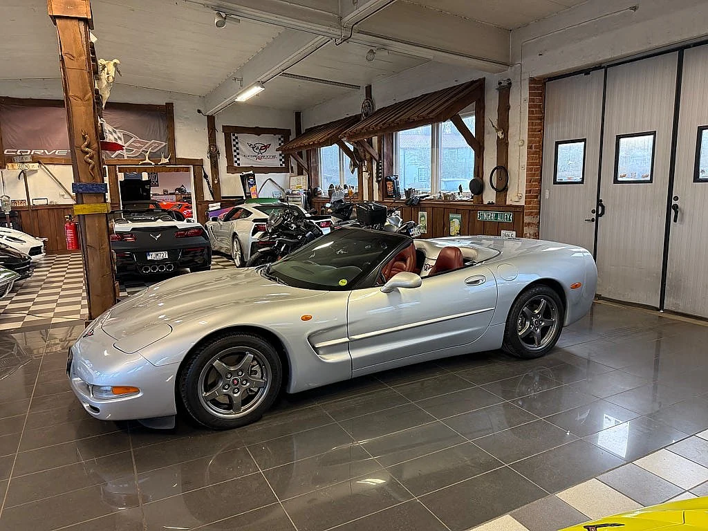 Bild von 1998 Chevrolet Corvette (2)