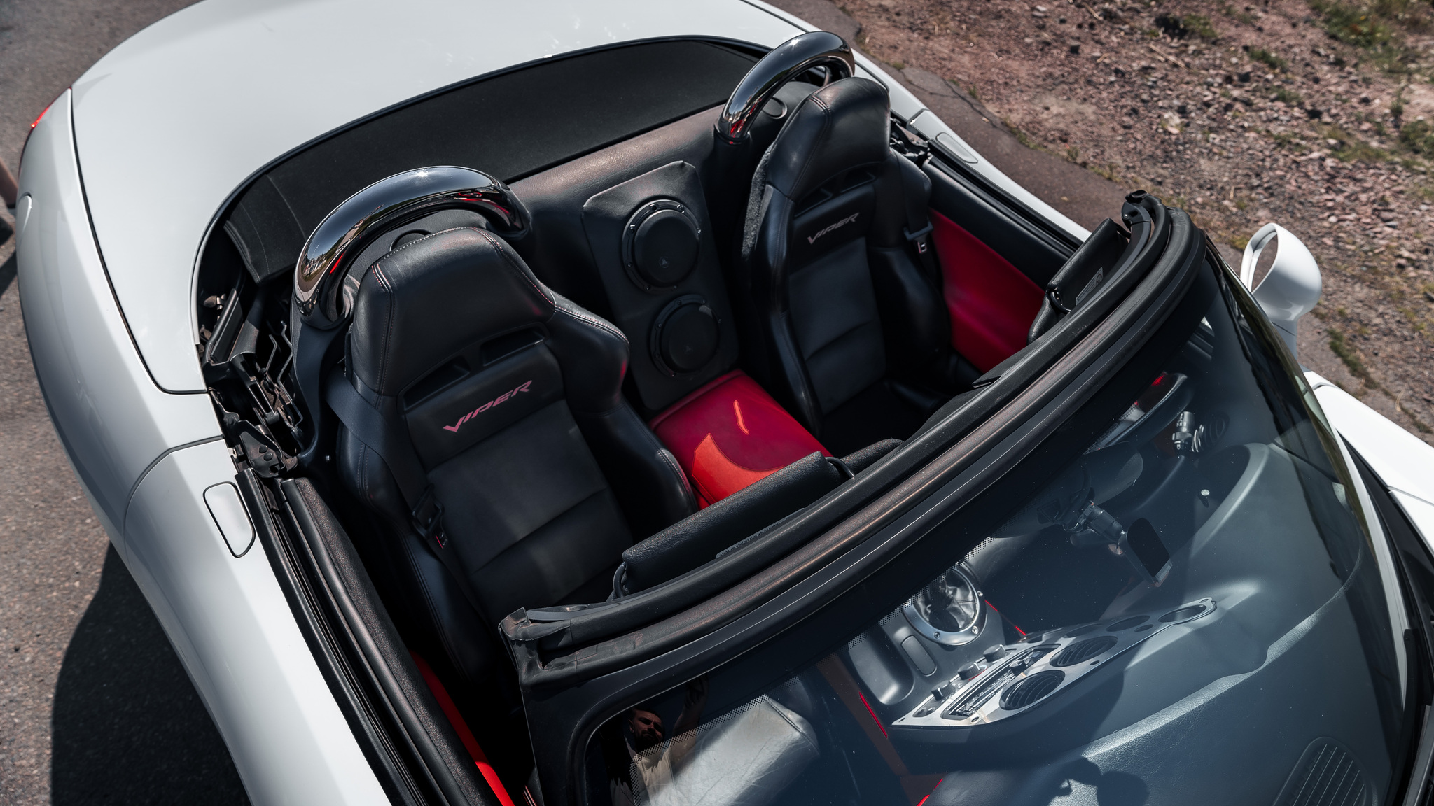 Innenraumfoto von 2004 Dodge Viper Mamba Edition