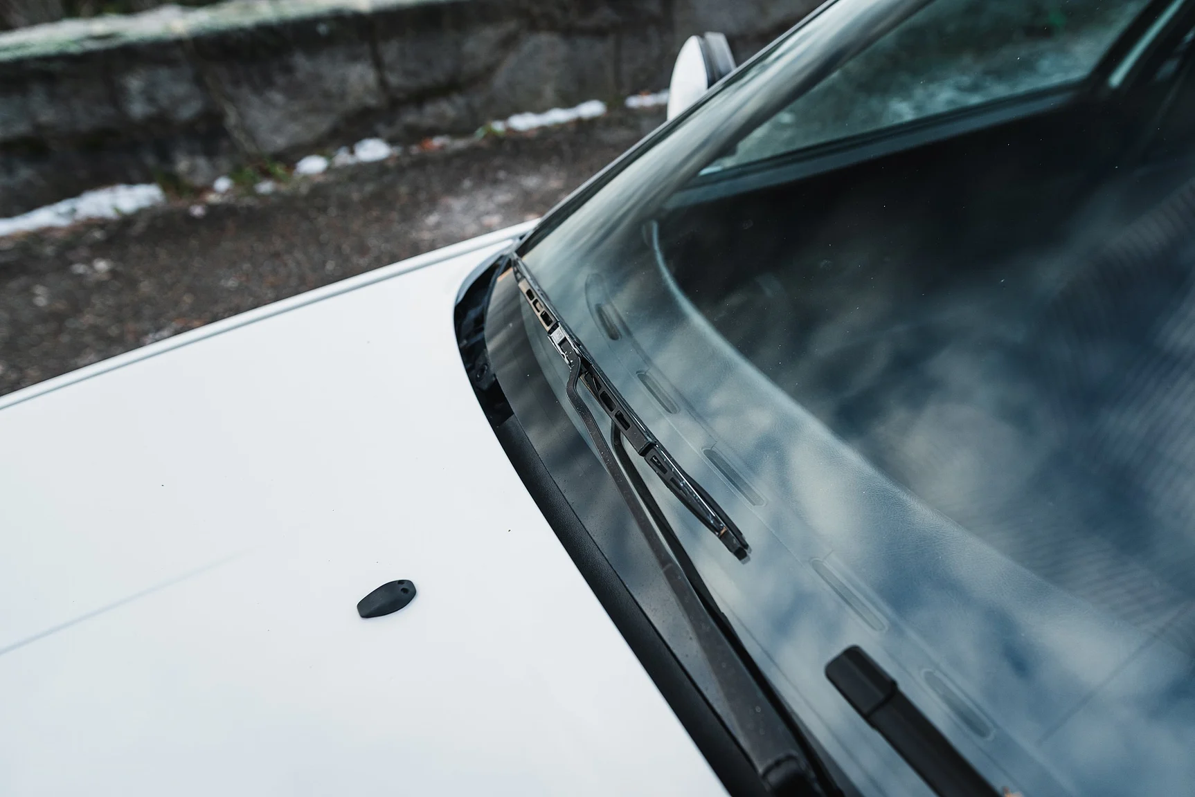Exterior image of 1986 Porsche 944R (50)