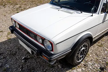 #<Image:0x00007f75120b7960>