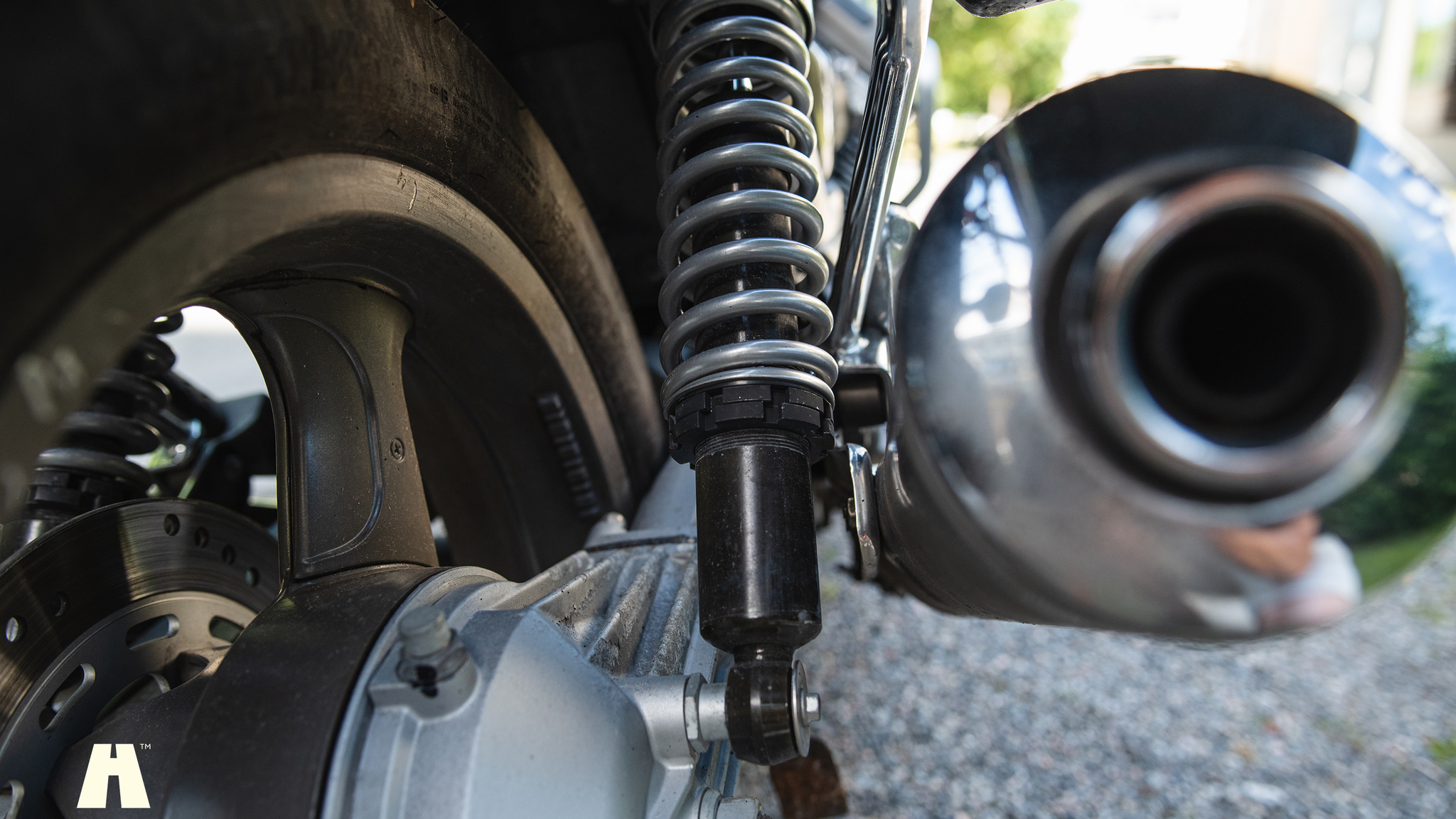 Image of 2005 Moto Guzzi Breva 750i mechanics