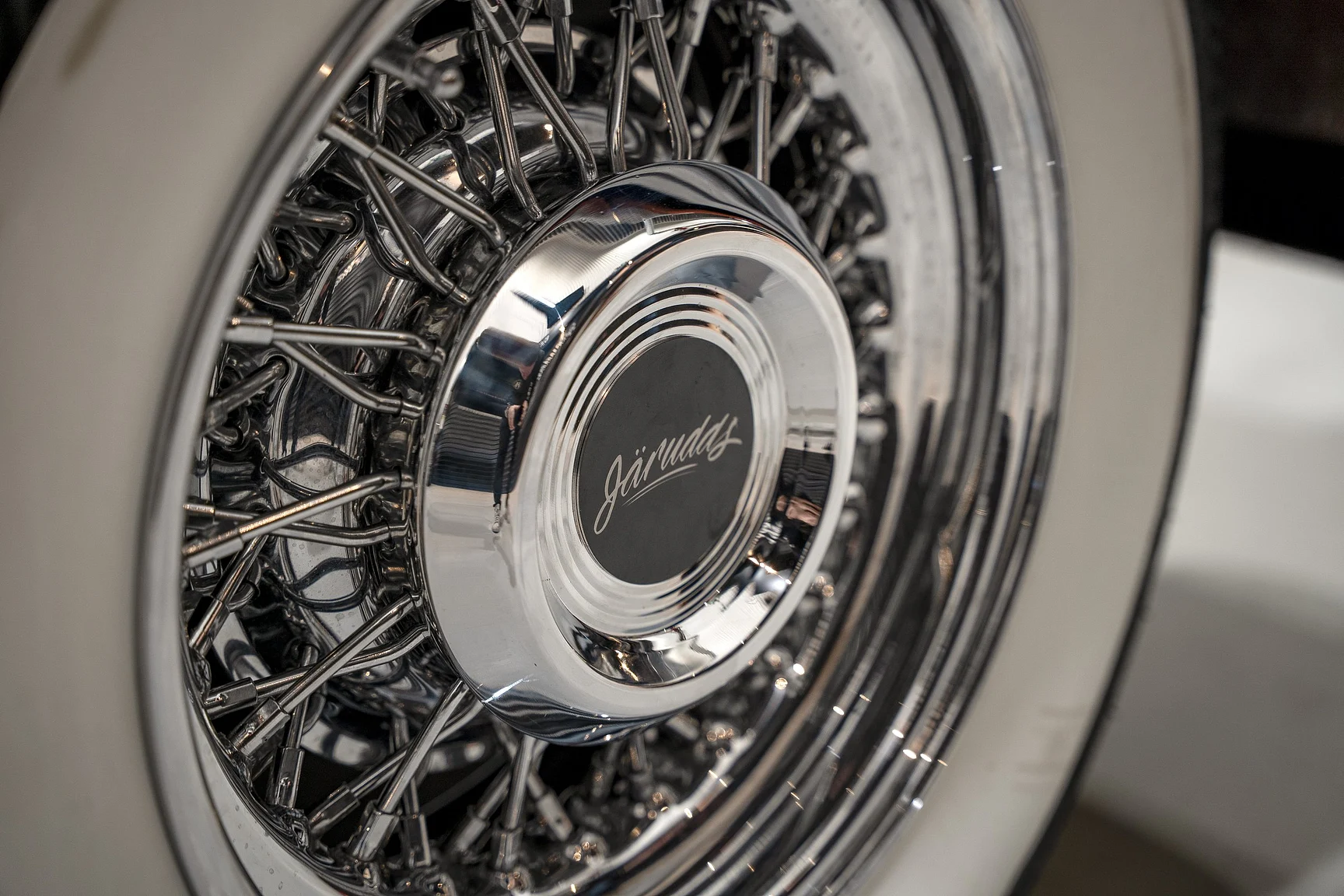 Exterior image of 1956 Mercury Montclair Sport Sedan (17)