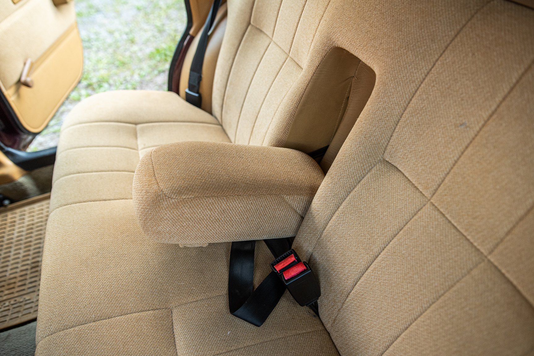 Interiörbild 1993 Volvo 245 GL Classic "No Reserve Auction"