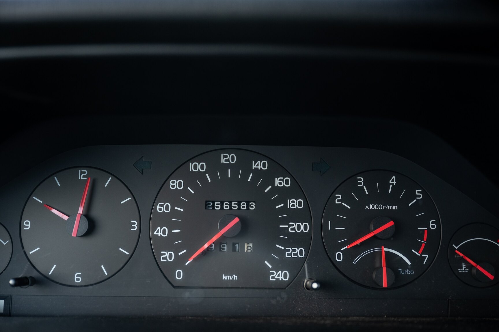 Innenraumfoto von 1998 Volvo 940 Turbo