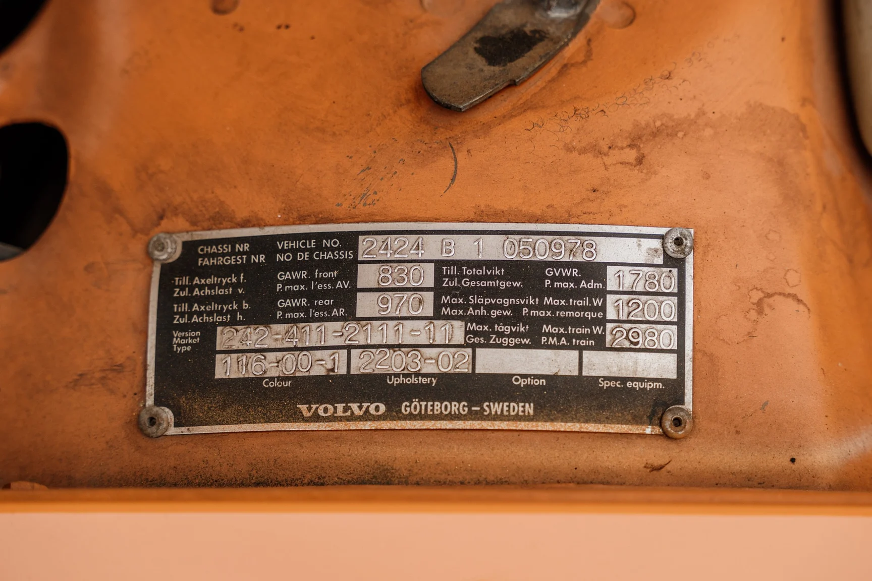 1975 Volvo 242 2-dörrars coupé (10), Mekanik